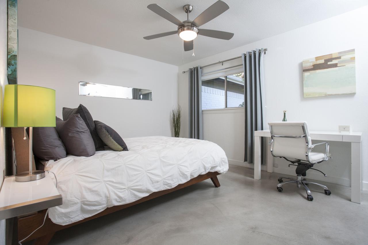 Travis Heights Modern I Villa Austin Eksteriør billede